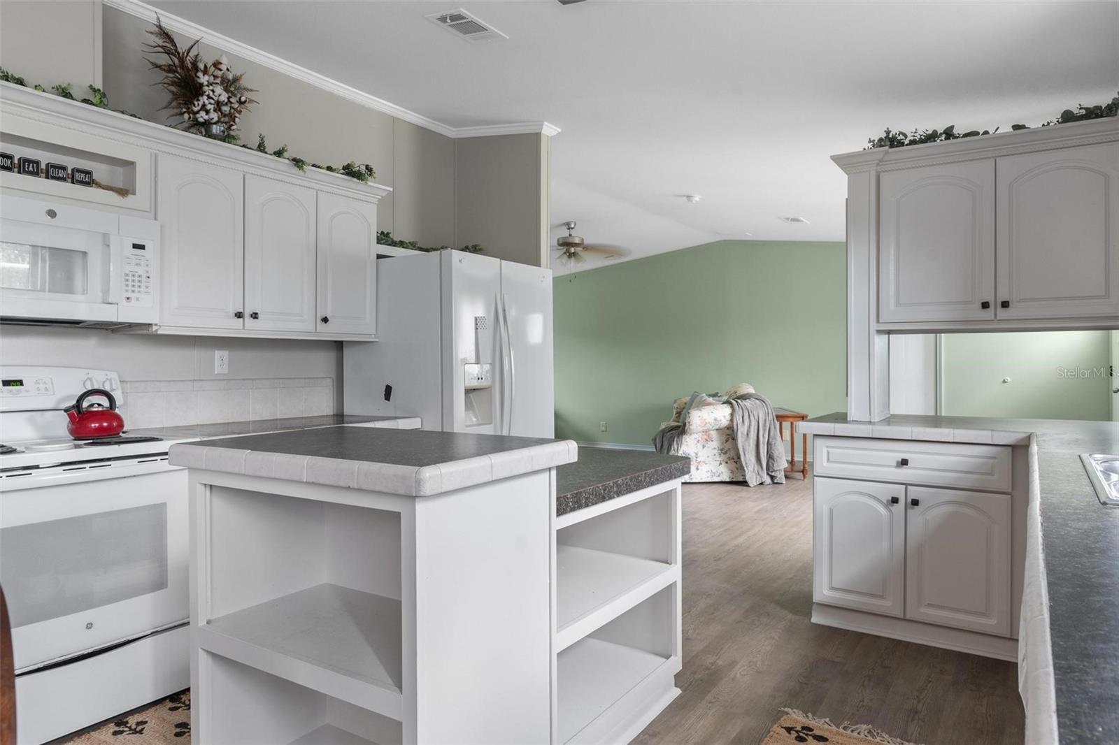 7567 DOVE MEADOW TRL, LAKELAND, FL, 33810