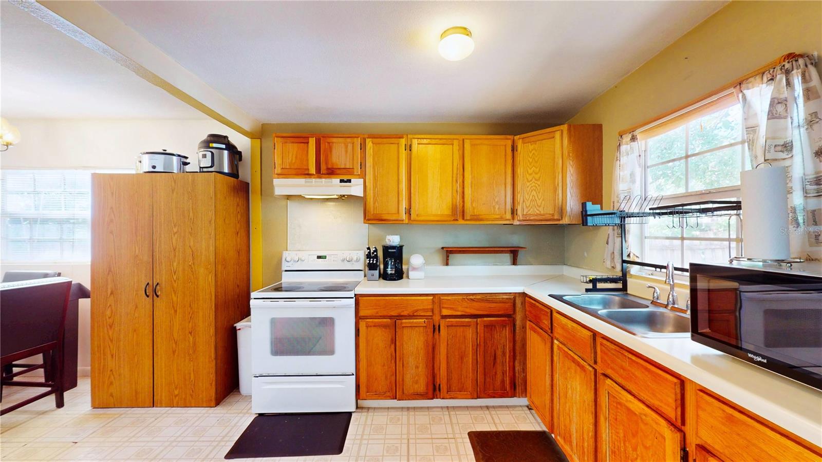 4022 WATSON RD, TAMPA, FL, 33610