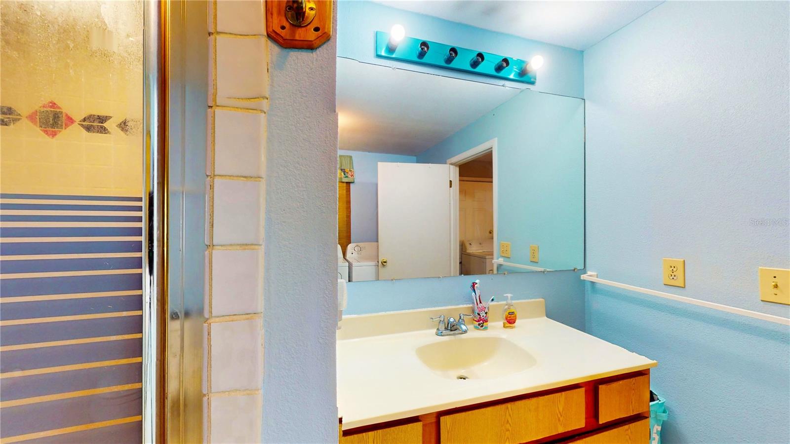 4022 WATSON RD, TAMPA, FL, 33610
