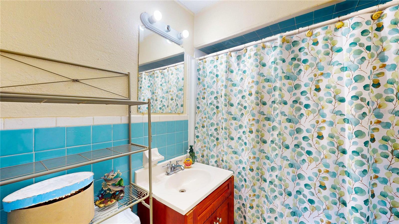 4022 WATSON RD, TAMPA, FL, 33610