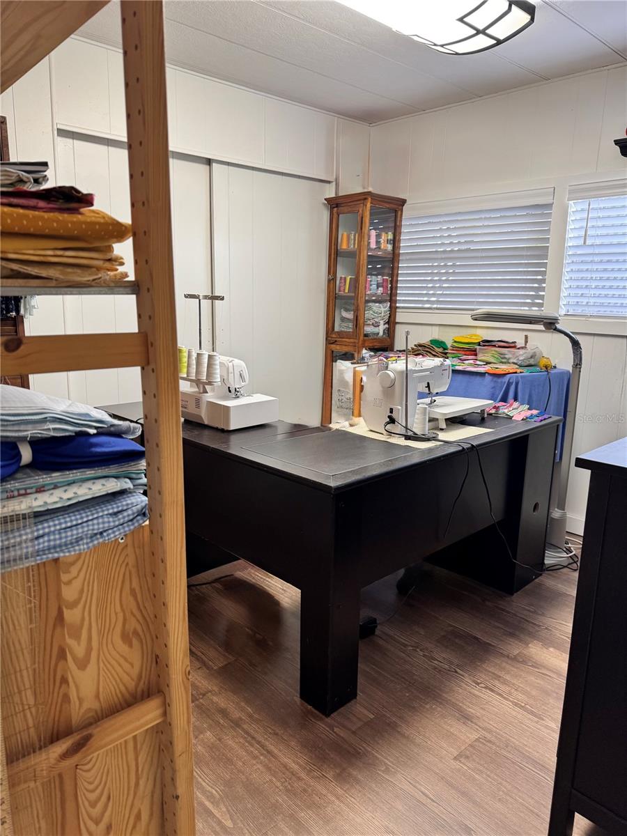 3717 ANCHOR DR, TAMPA, FL, 33611