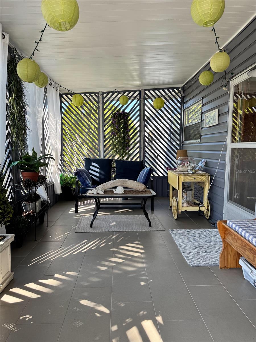 3717 ANCHOR DR, TAMPA, FL, 33611