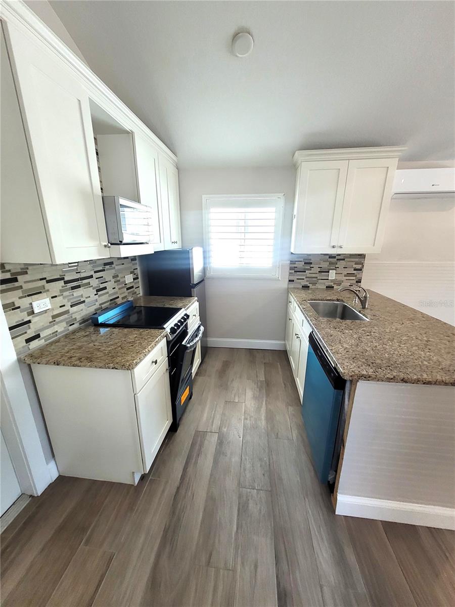 12217 SUNSHINE LN, TREASURE ISLAND, FL, 33706