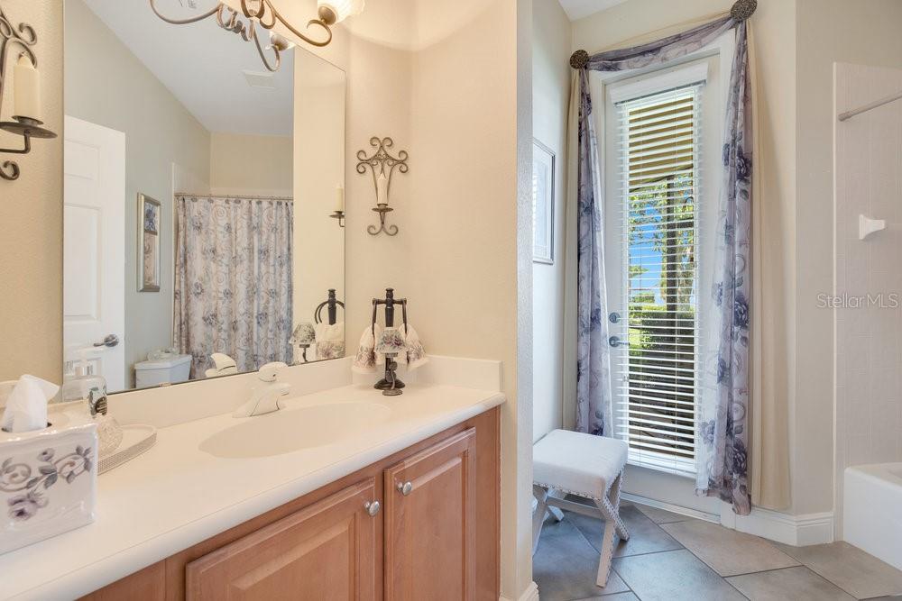 108 HALLSTROM CT, DEBARY, FL, 32713