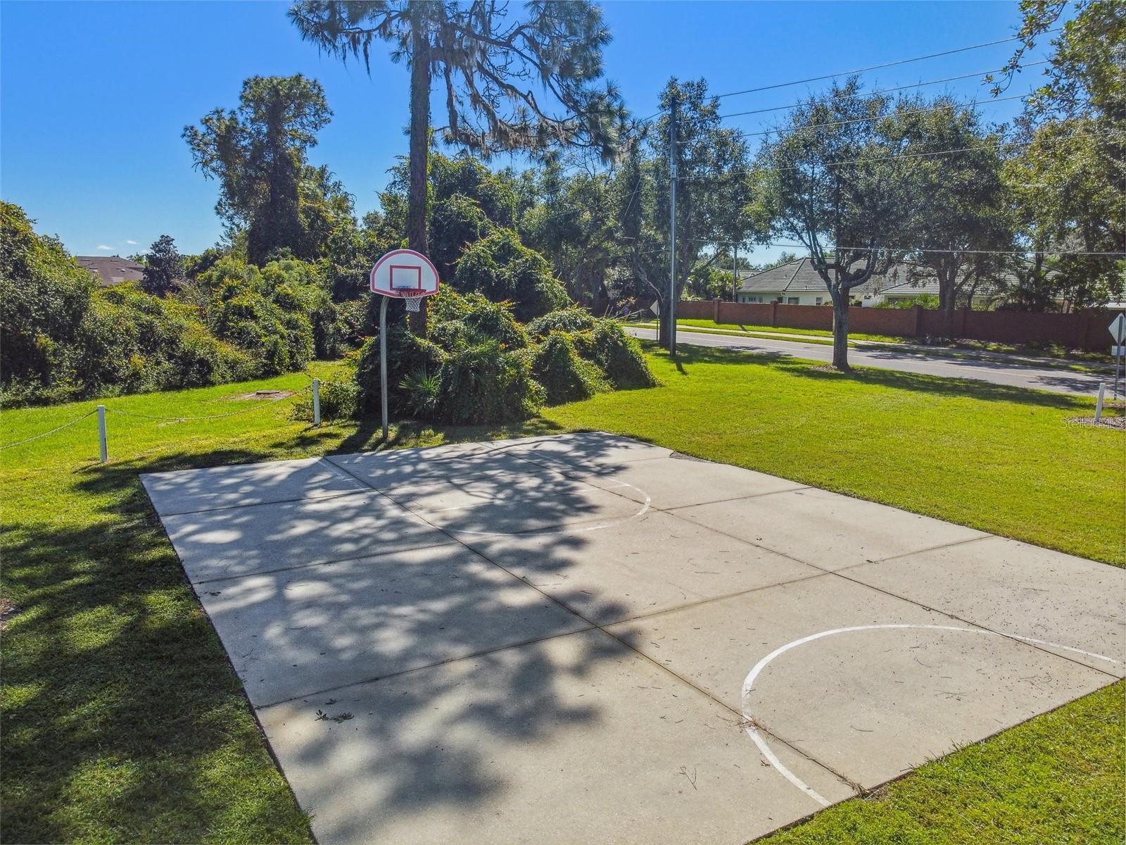 108 HALLSTROM CT, DEBARY, FL, 32713