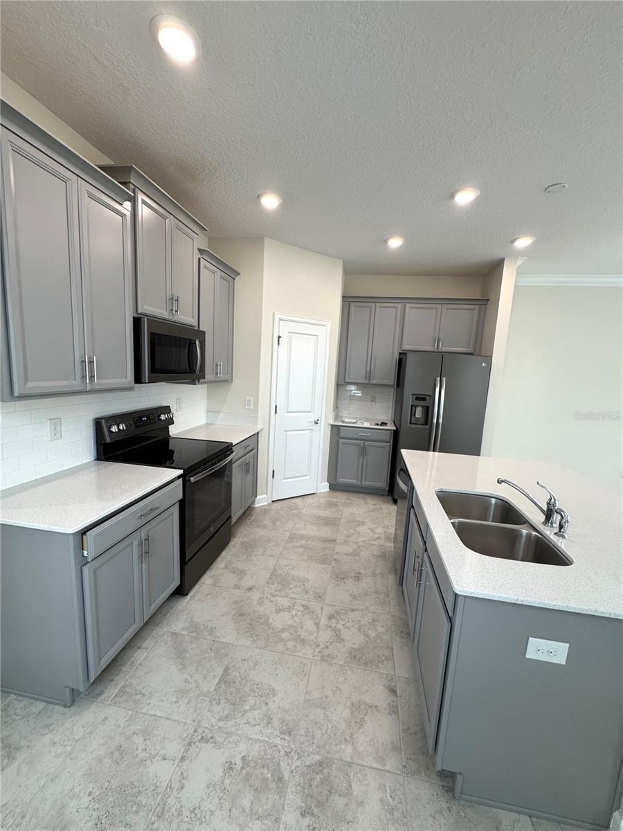 15138 CHAPTER WAY, WINTER GARDEN, FL, 34787