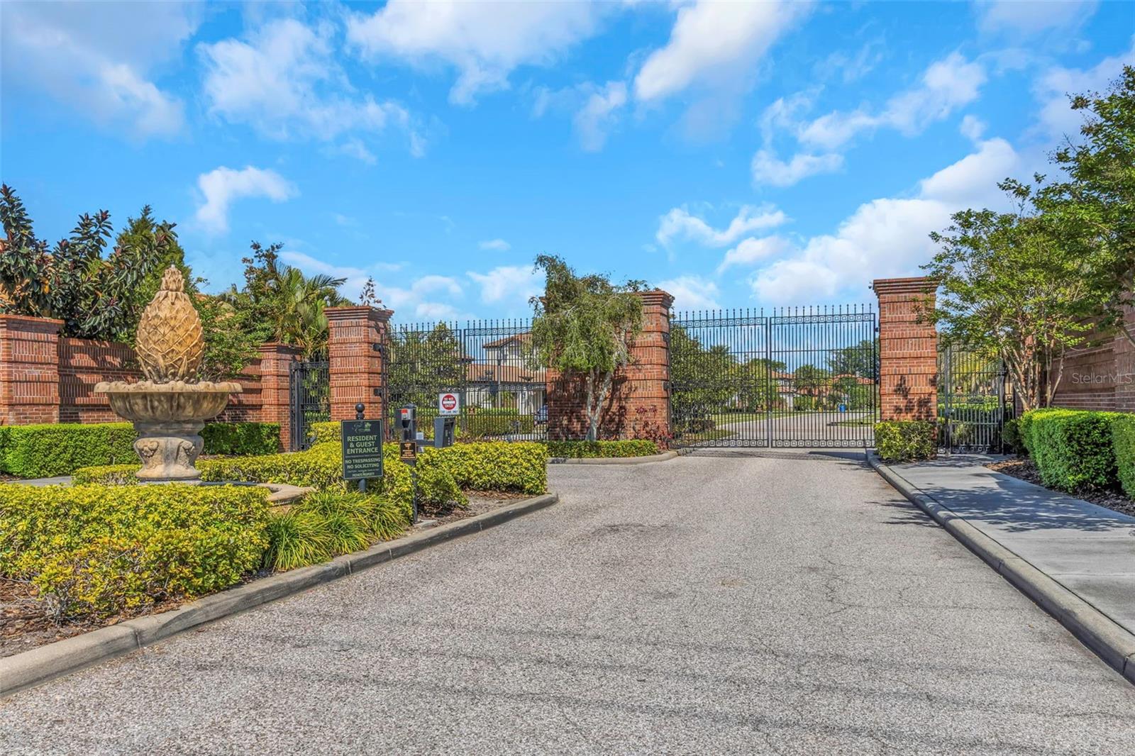 2630 GRAND LAKESIDE DR, PALM HARBOR, FL, 34684