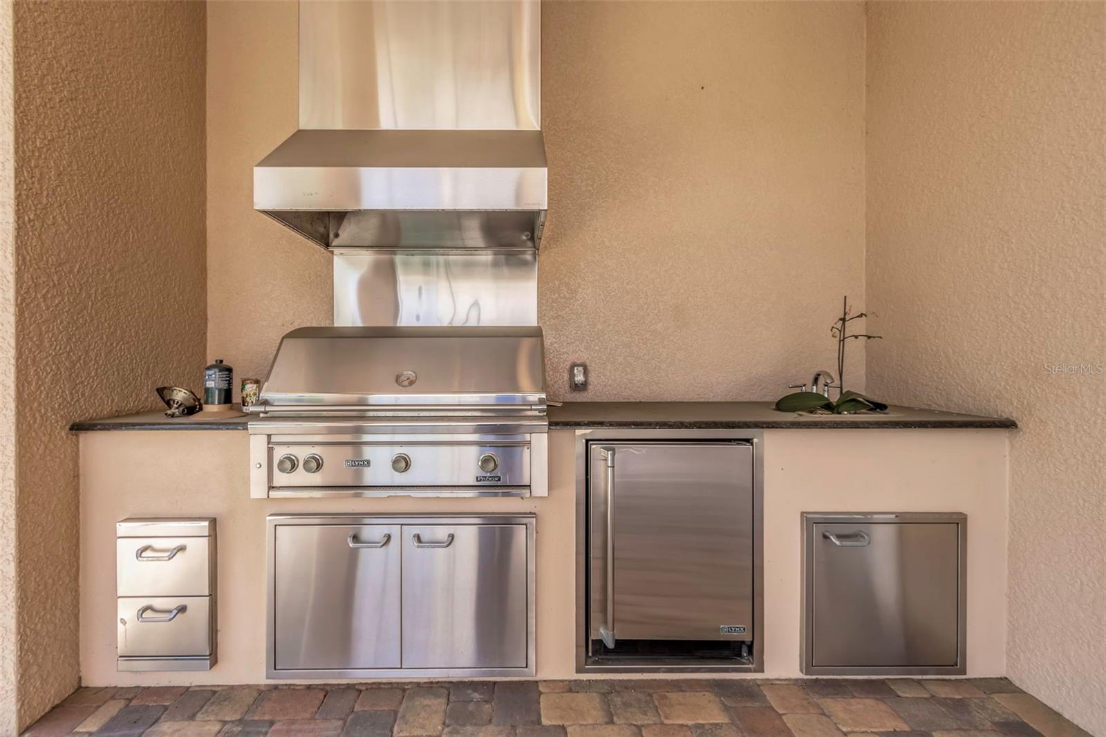 2630 GRAND LAKESIDE DR, PALM HARBOR, FL, 34684