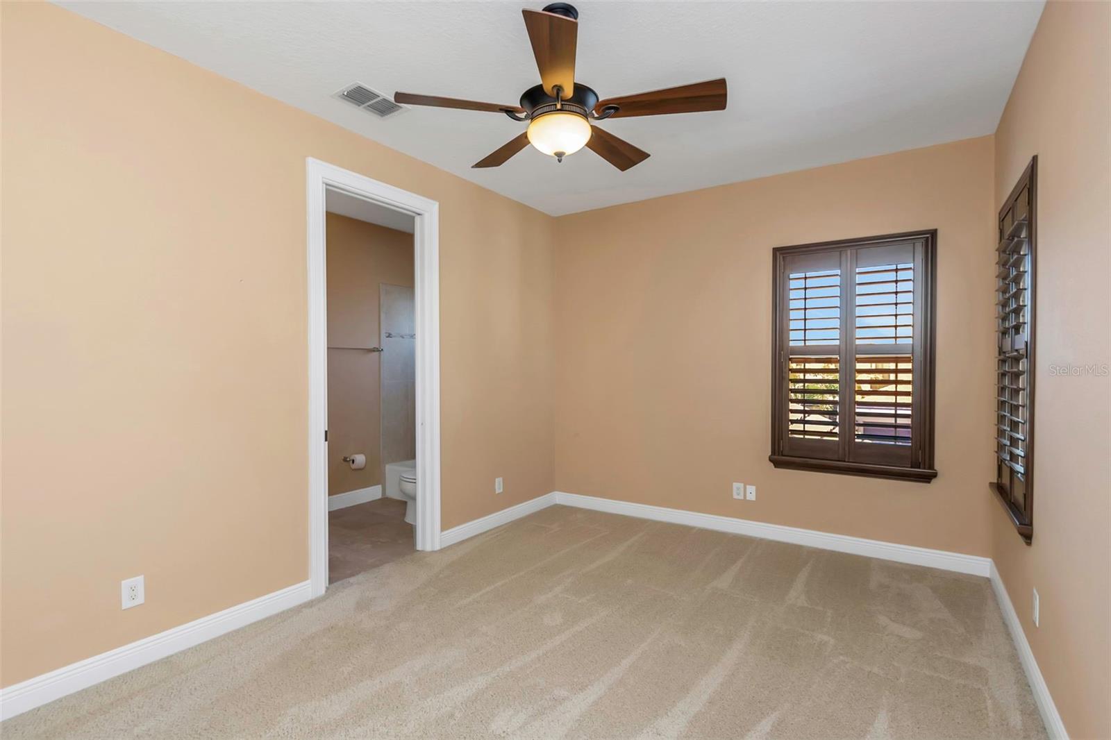 2630 GRAND LAKESIDE DR, PALM HARBOR, FL, 34684