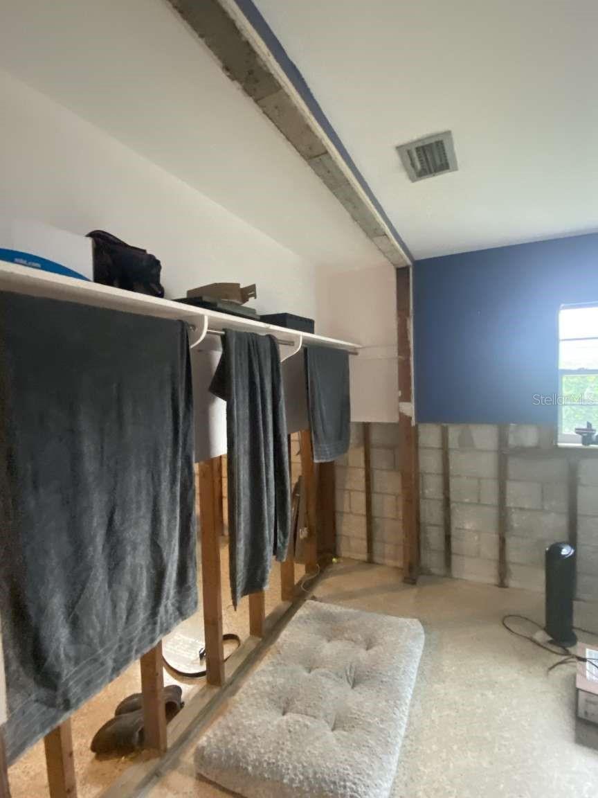 825 BLUE HERON BLVD, RUSKIN, FL, 33570