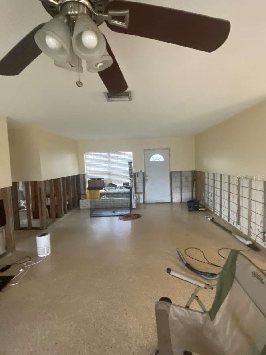 825 BLUE HERON BLVD, RUSKIN, FL, 33570