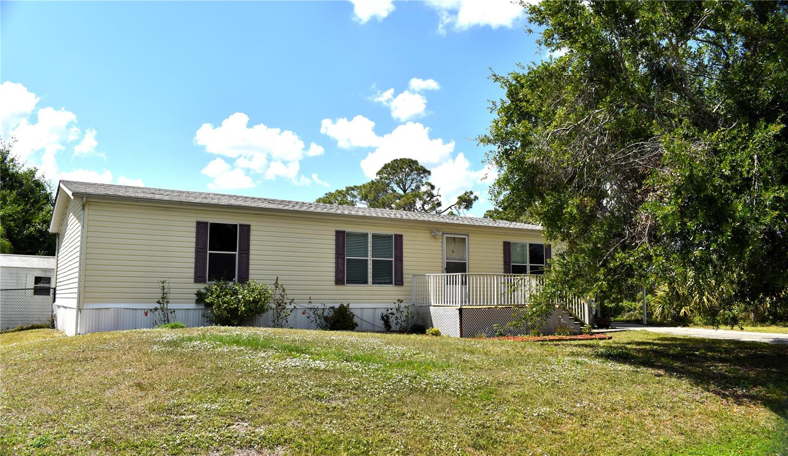 11195 GRAPEFRUIT LN, PUNTA GORDA, FL, 33955