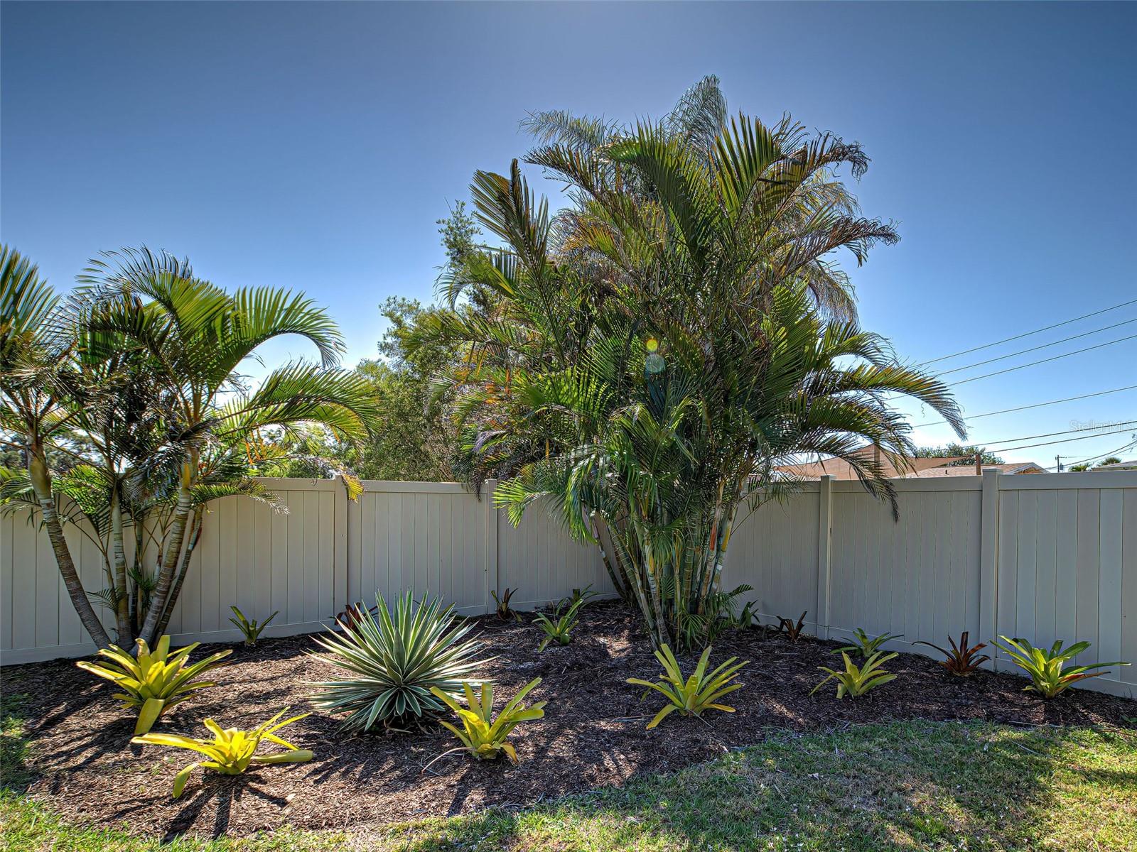 1555 BARBARA PL, ENGLEWOOD, FL, 34223