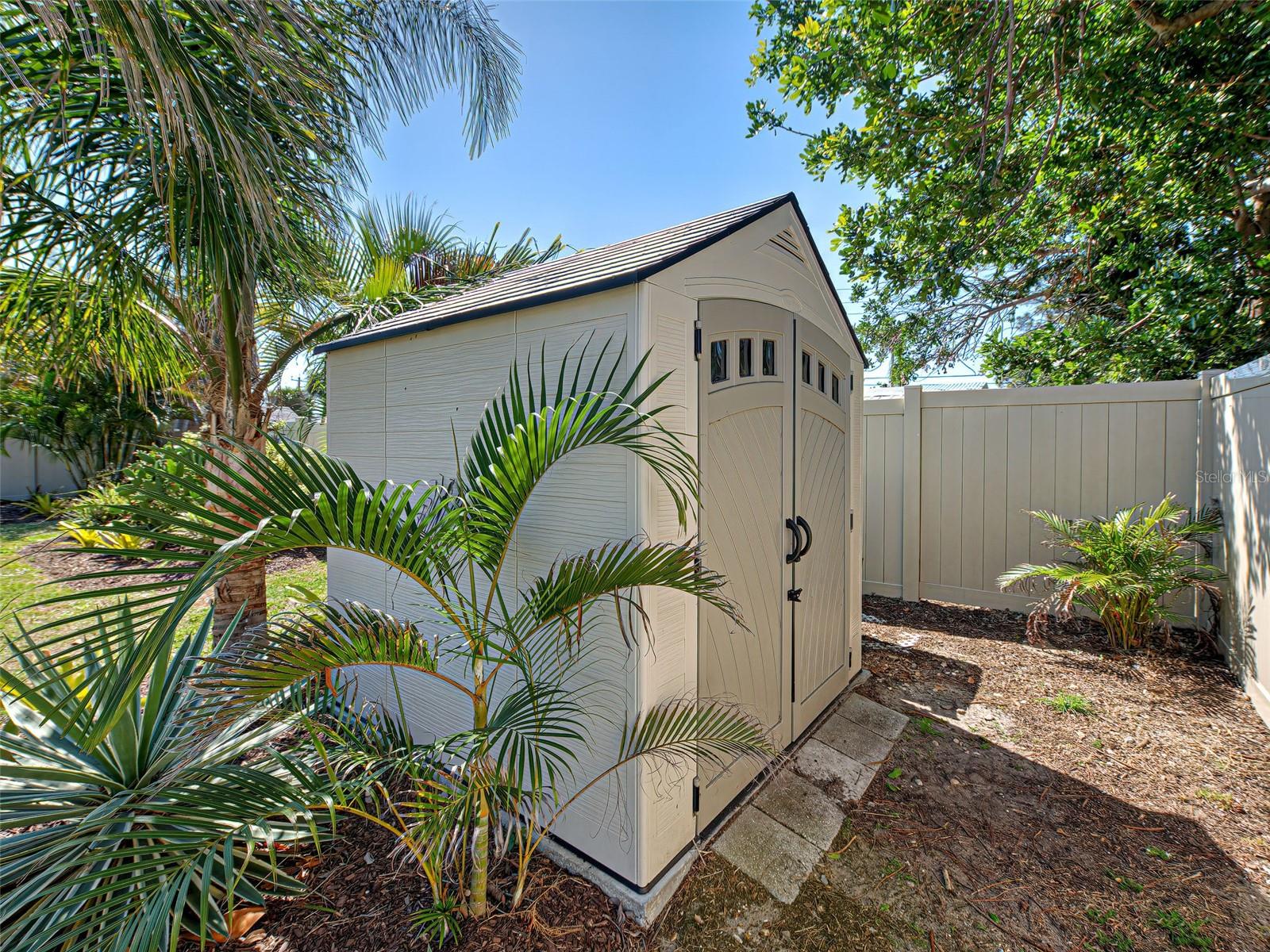 1555 BARBARA PL, ENGLEWOOD, FL, 34223