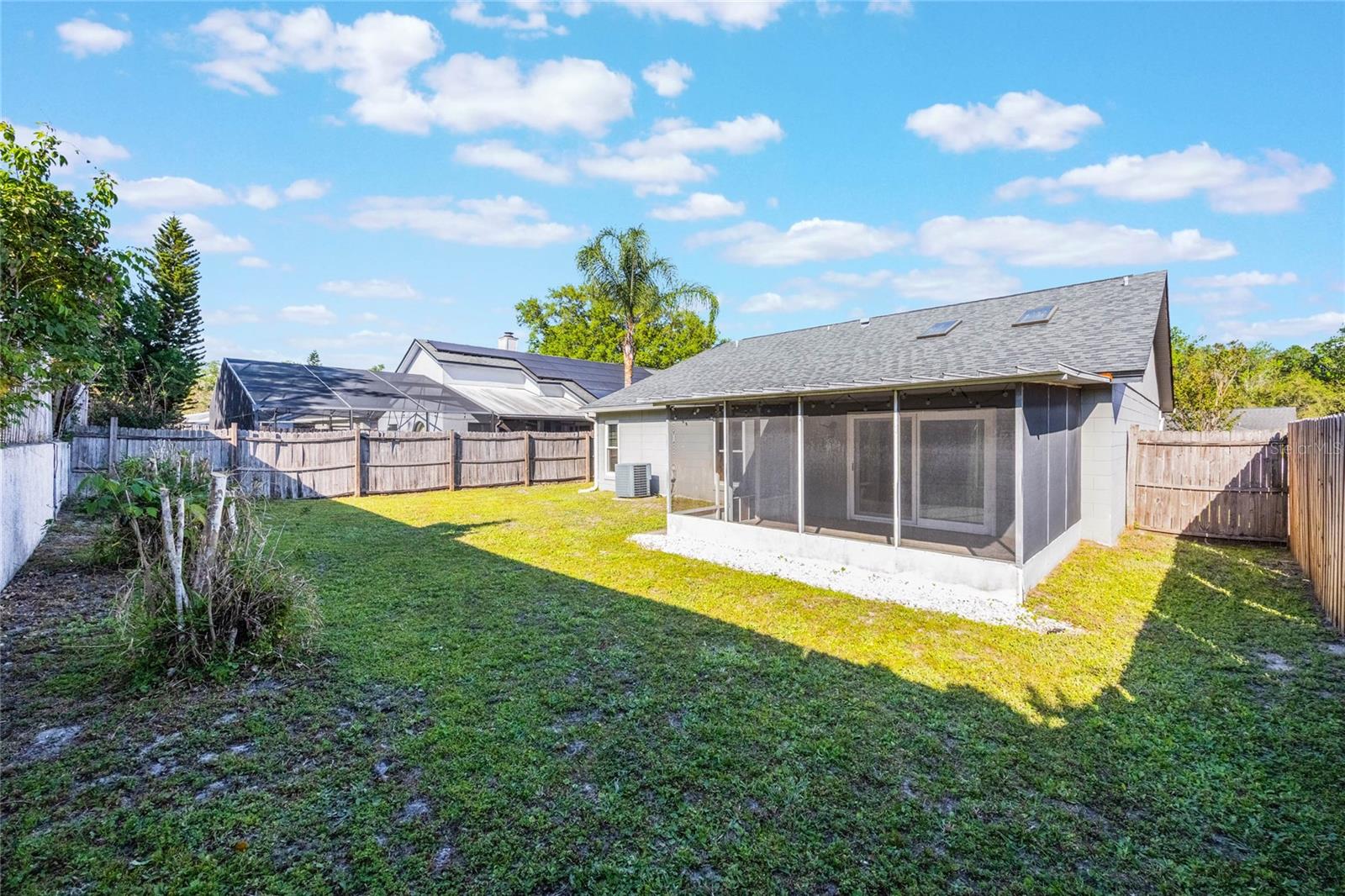 1052 DEES DR, OVIEDO, FL, 32765