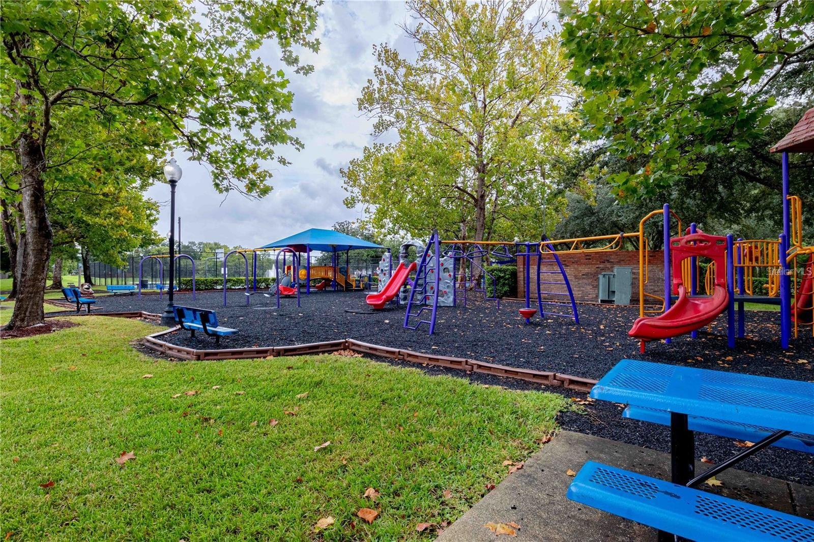 1052 DEES DR, OVIEDO, FL, 32765