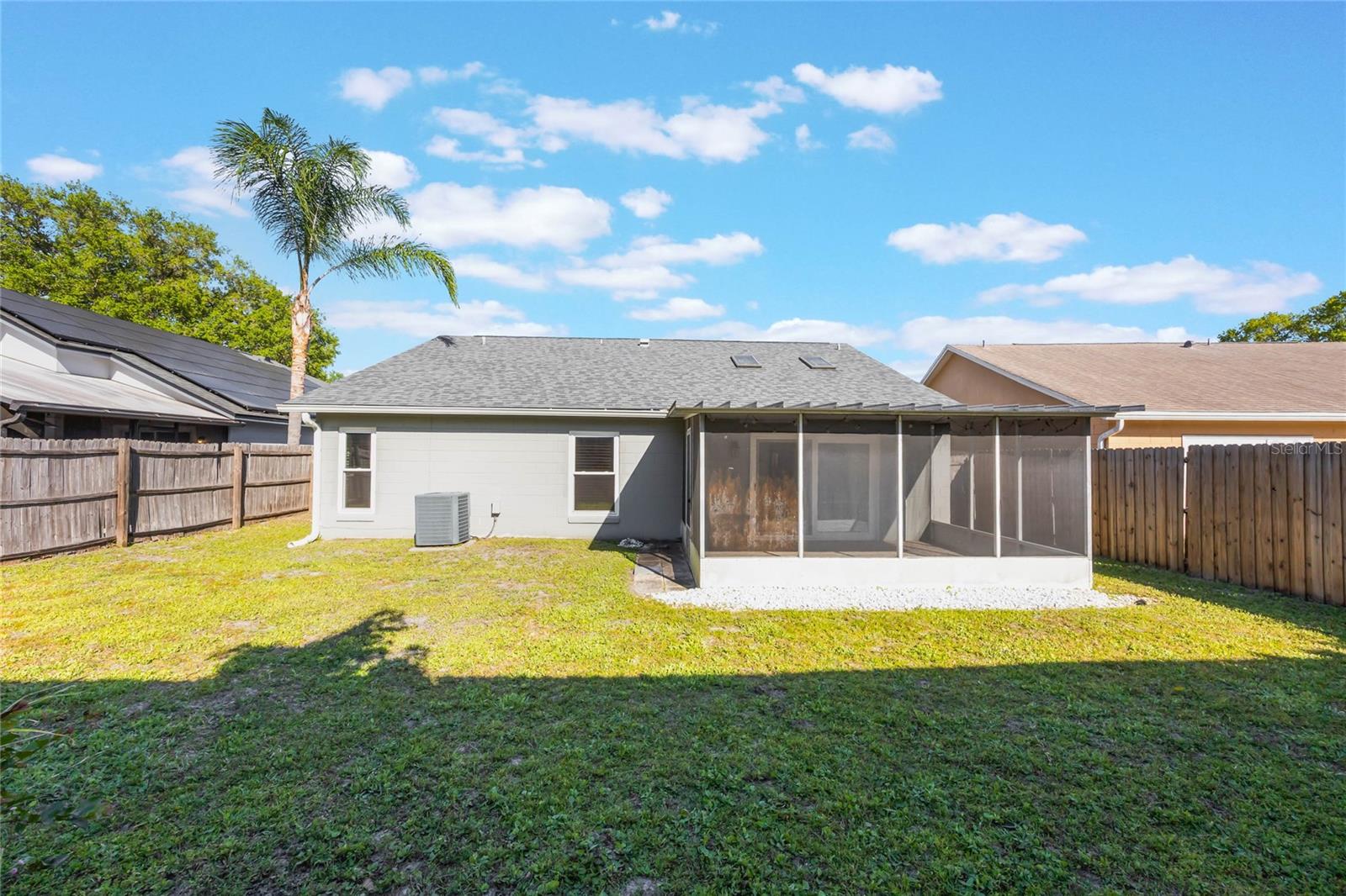 1052 DEES DR, OVIEDO, FL, 32765