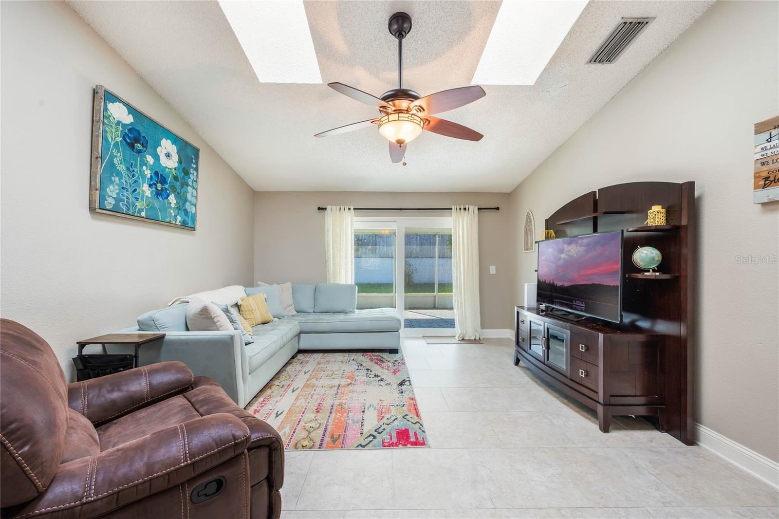 1052 DEES DR, OVIEDO, FL, 32765