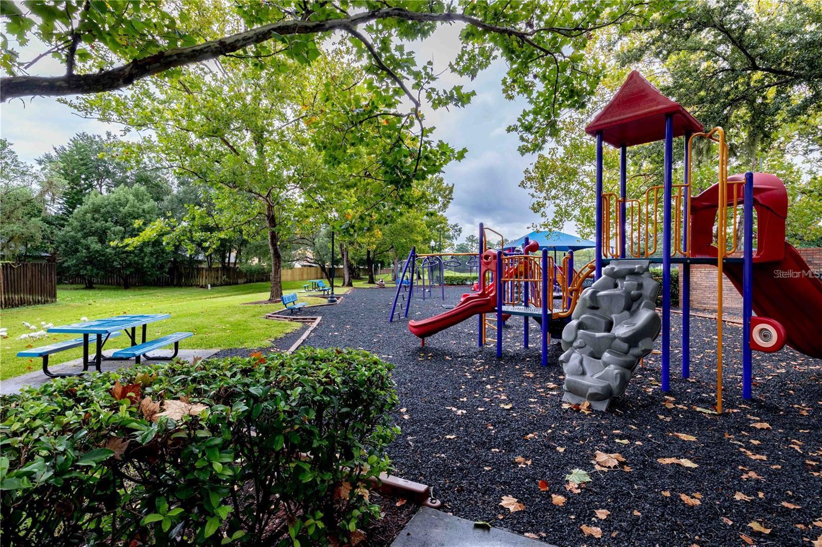 1052 DEES DR, OVIEDO, FL, 32765