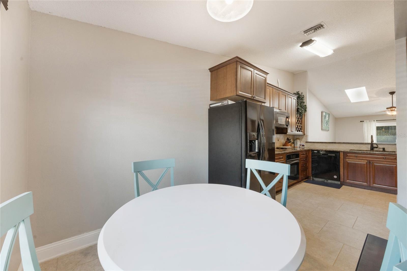 1052 DEES DR, OVIEDO, FL, 32765