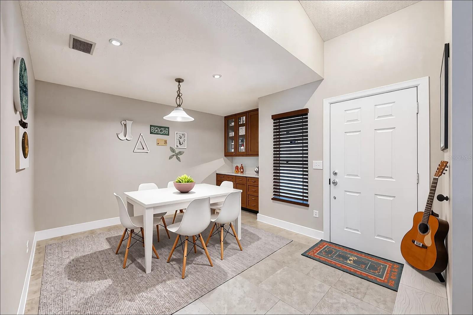 1052 DEES DR, OVIEDO, FL, 32765