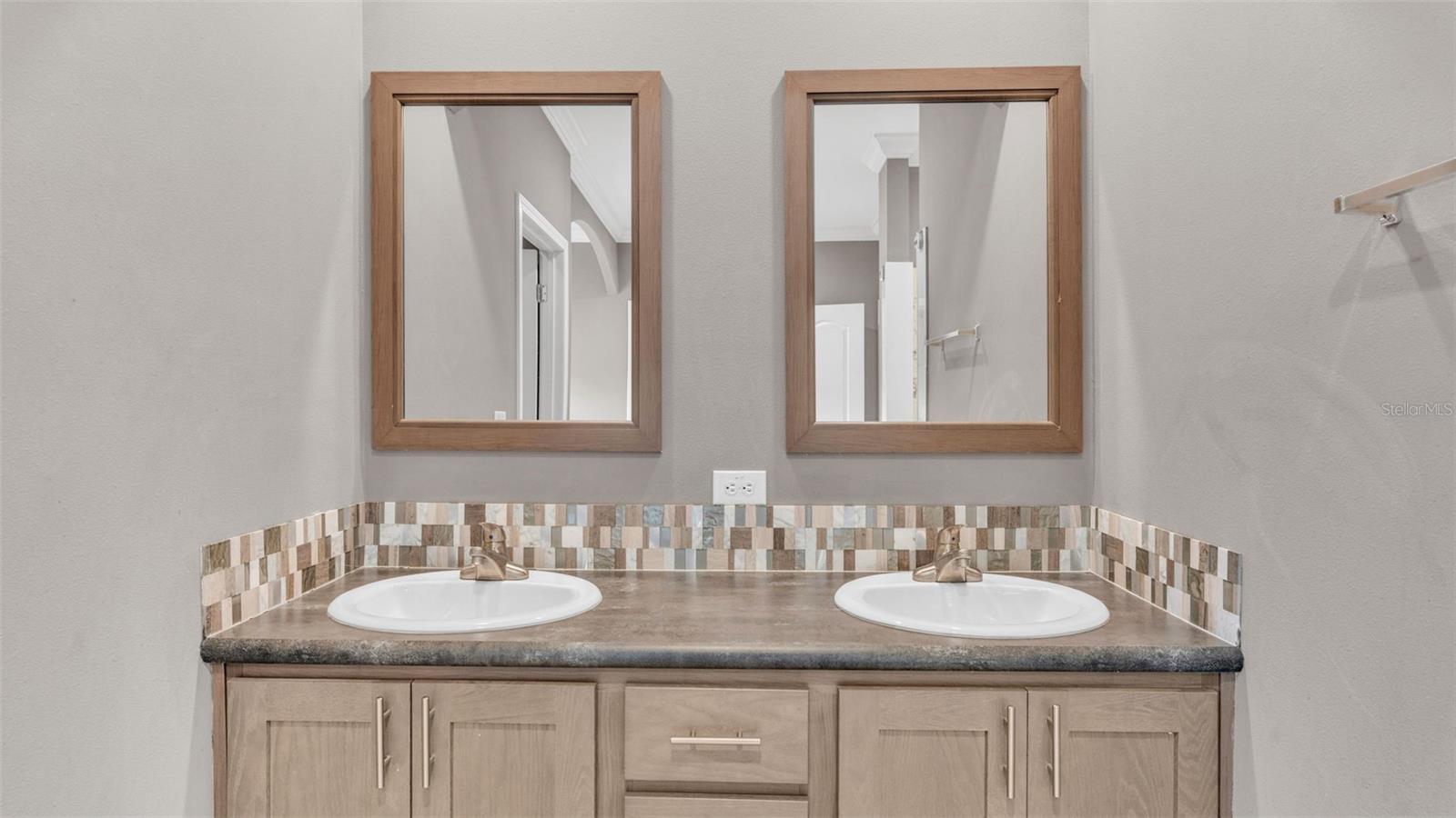 17365 N POYNER RD N, POLK CITY, FL, 33868