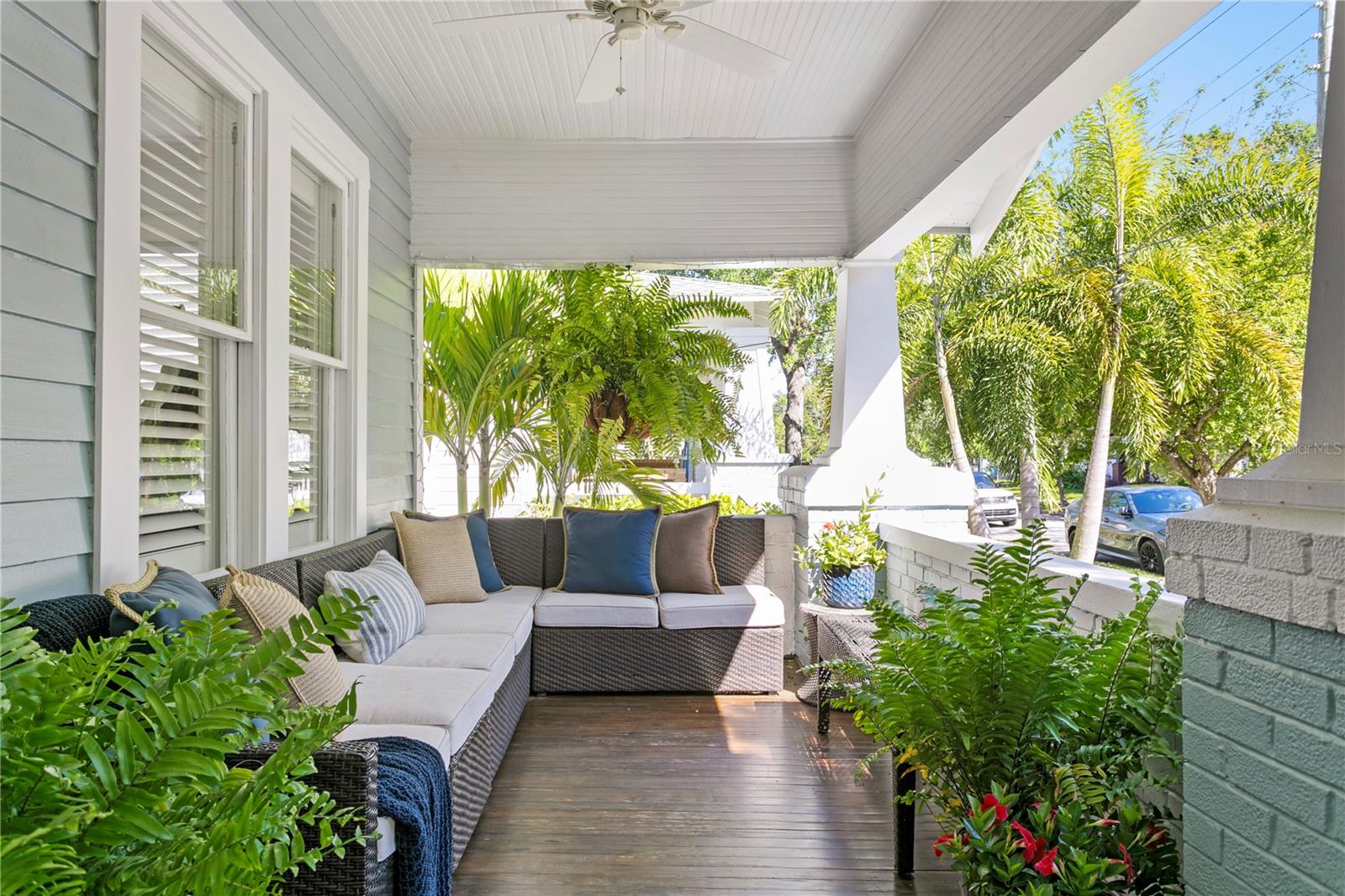 2107 W WATROUS AVE, TAMPA, FL, 33606