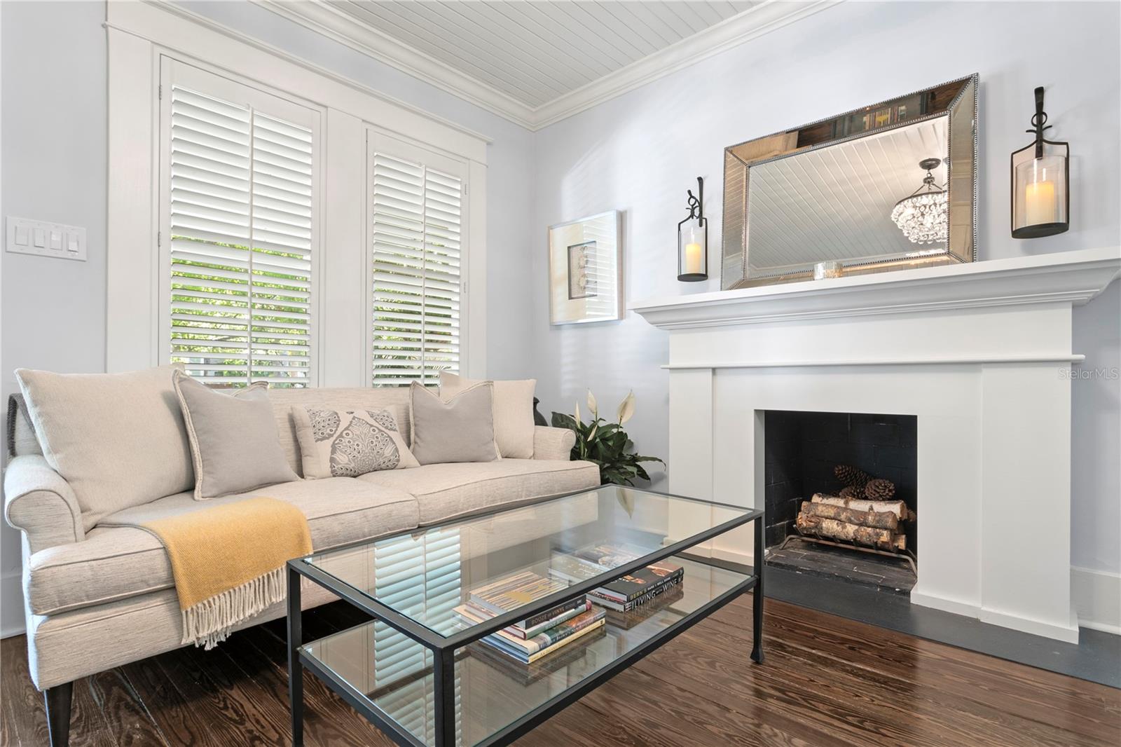 2107 W WATROUS AVE, TAMPA, FL, 33606