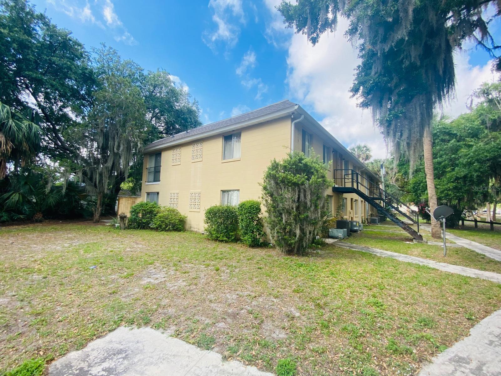 305 E DAKIN AVE #12, KISSIMMEE, FL, 34741