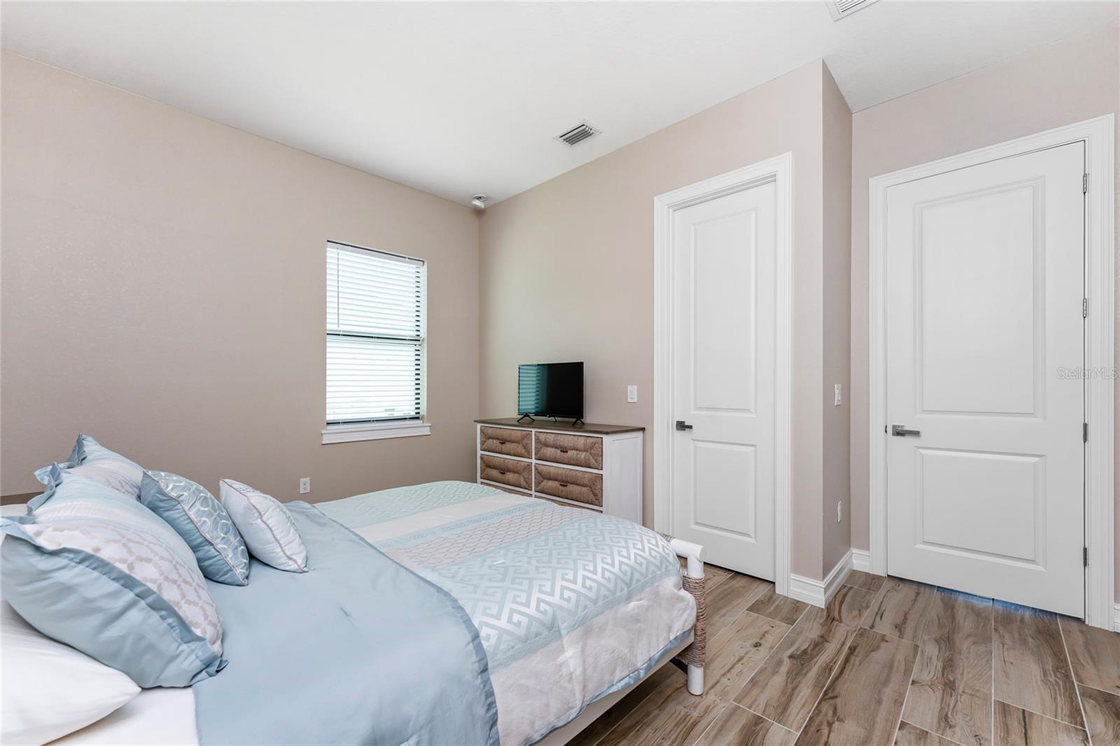 212 ROTONDA BLVD E, ROTONDA WEST, FL, 33947
