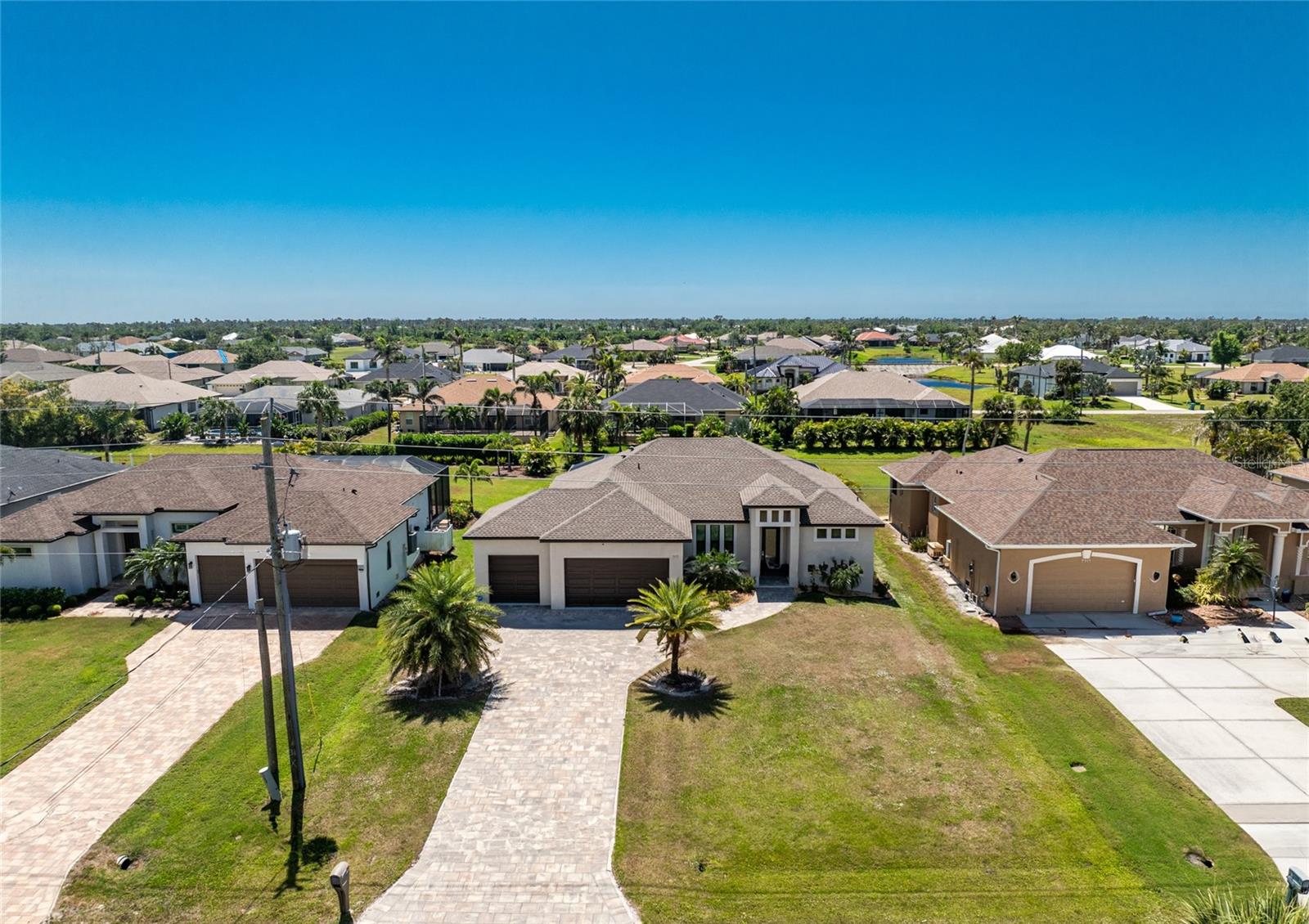 212 ROTONDA BLVD E, ROTONDA WEST, FL, 33947