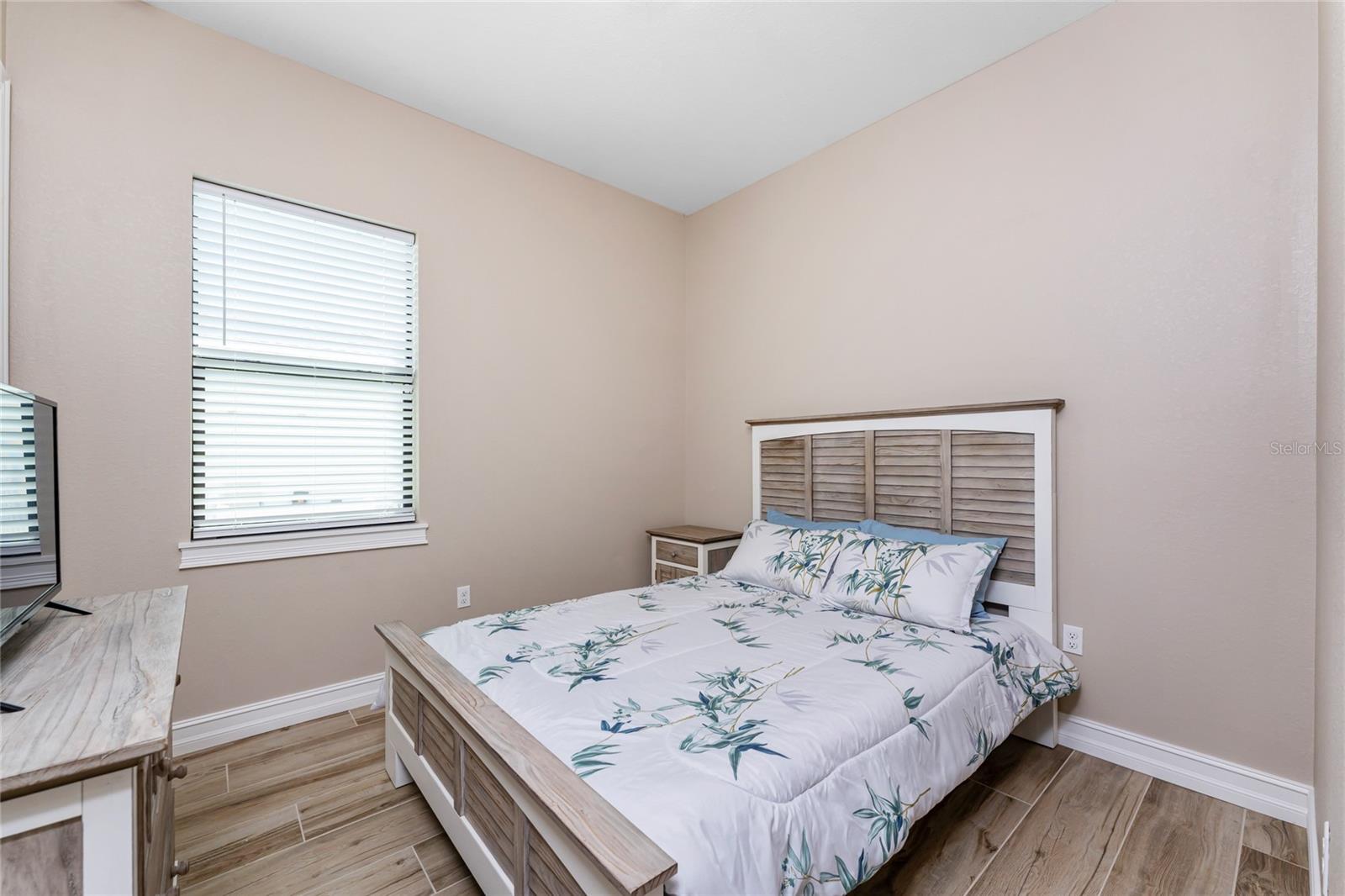 212 ROTONDA BLVD E, ROTONDA WEST, FL, 33947