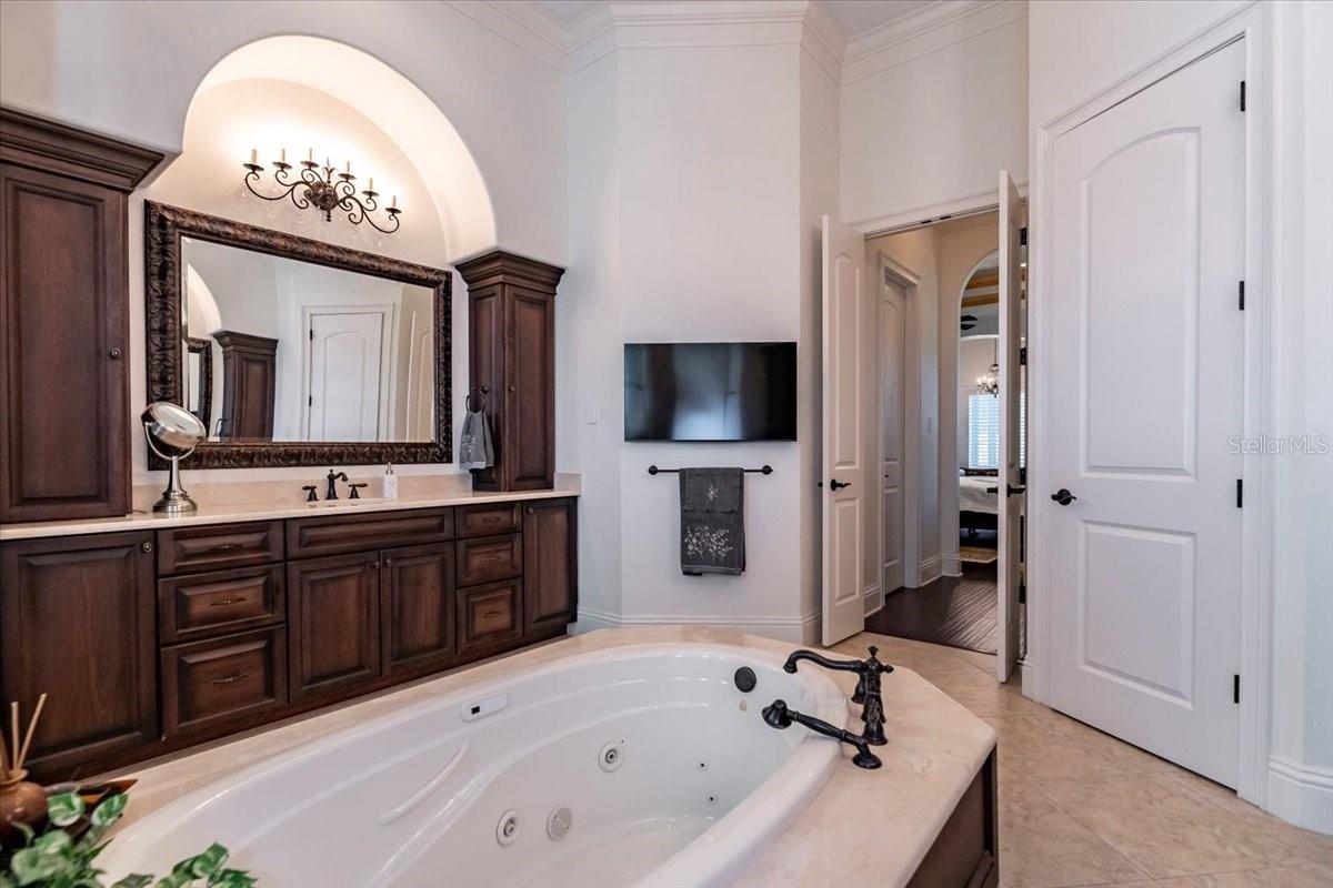 460 CANTERWOOD DR, MULBERRY, FL, 33860