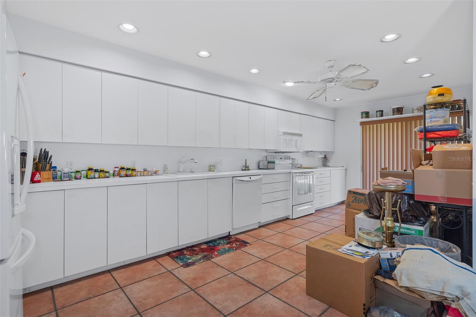 3160 WHISPERING PINES CT, SPRING HILL, FL, 34606