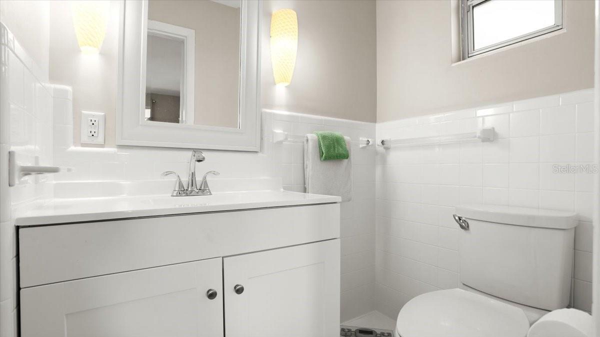 121 ELLICOTT DR, ORMOND BEACH, FL, 32176