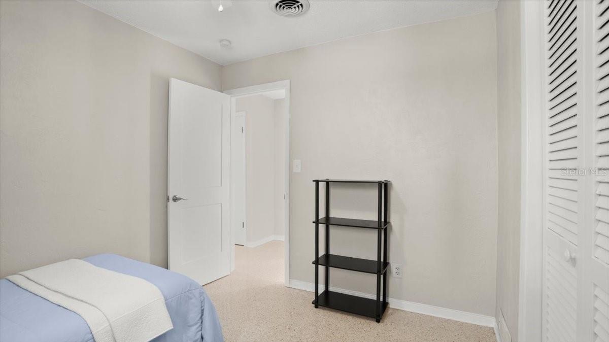 121 ELLICOTT DR, ORMOND BEACH, FL, 32176