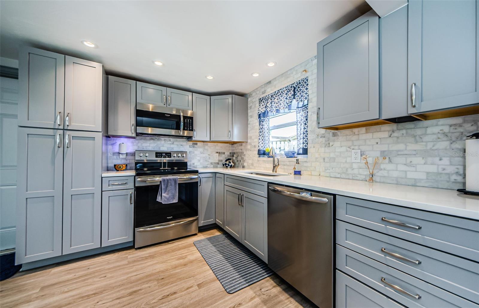 3026 FINCH DR, HOLIDAY, FL, 34690
