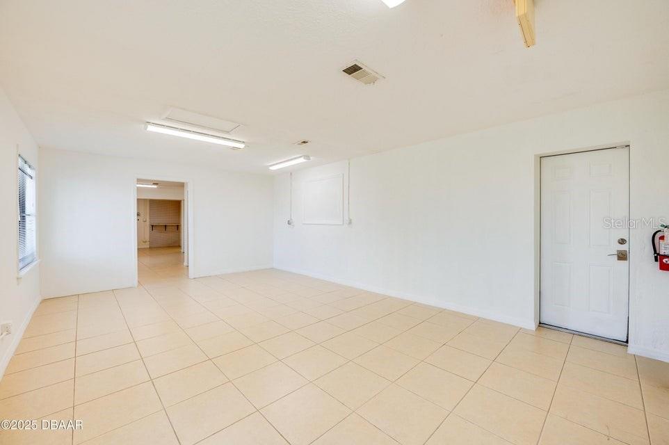 923 N BEACH ST, DAYTONA BEACH, FL, 32117