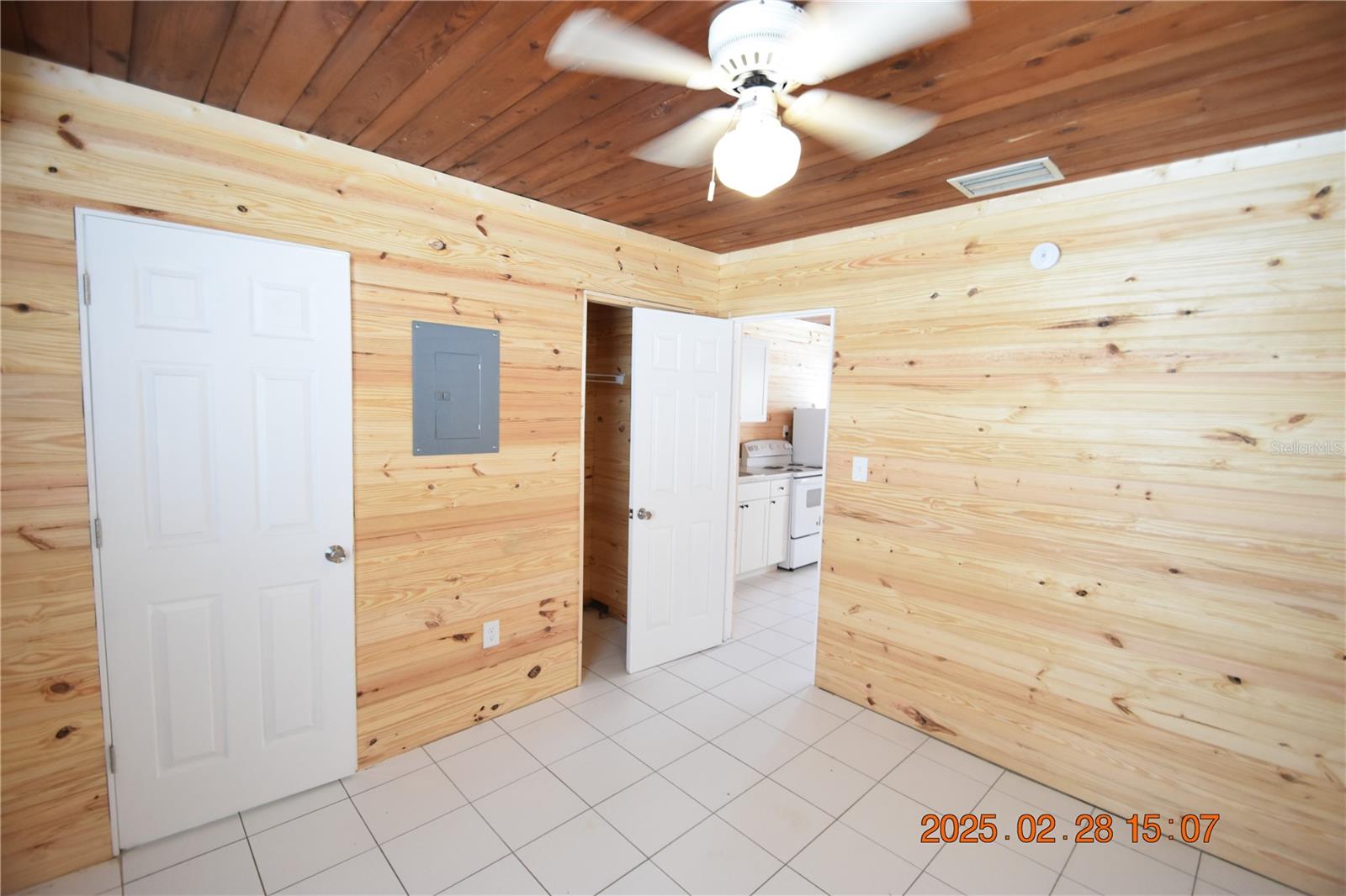 146 CORAL AVE #B, REDINGTON SHORES, FL, 33708