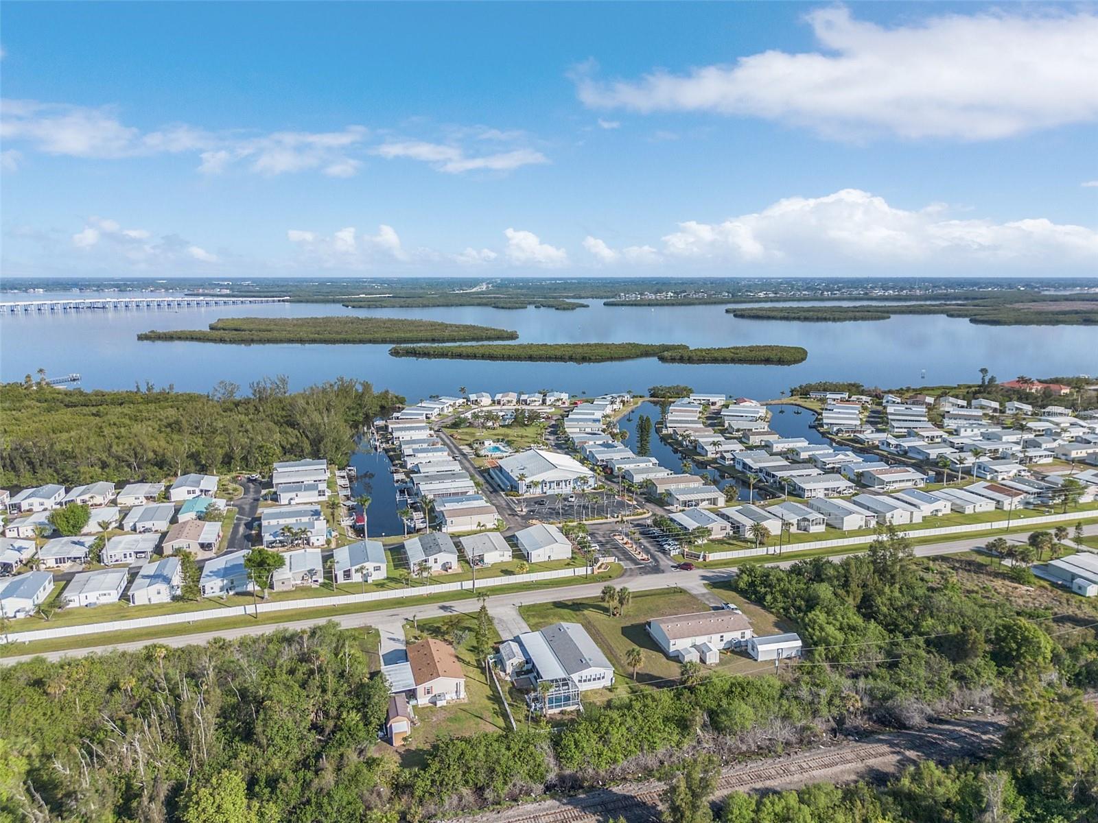 4301 RIVERSIDE DR, PUNTA GORDA, FL, 33982