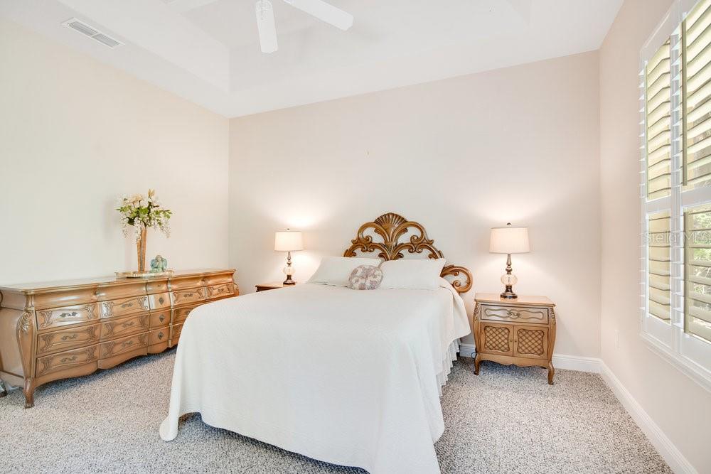 333 LA CREEK CT, DEBARY, FL, 32713