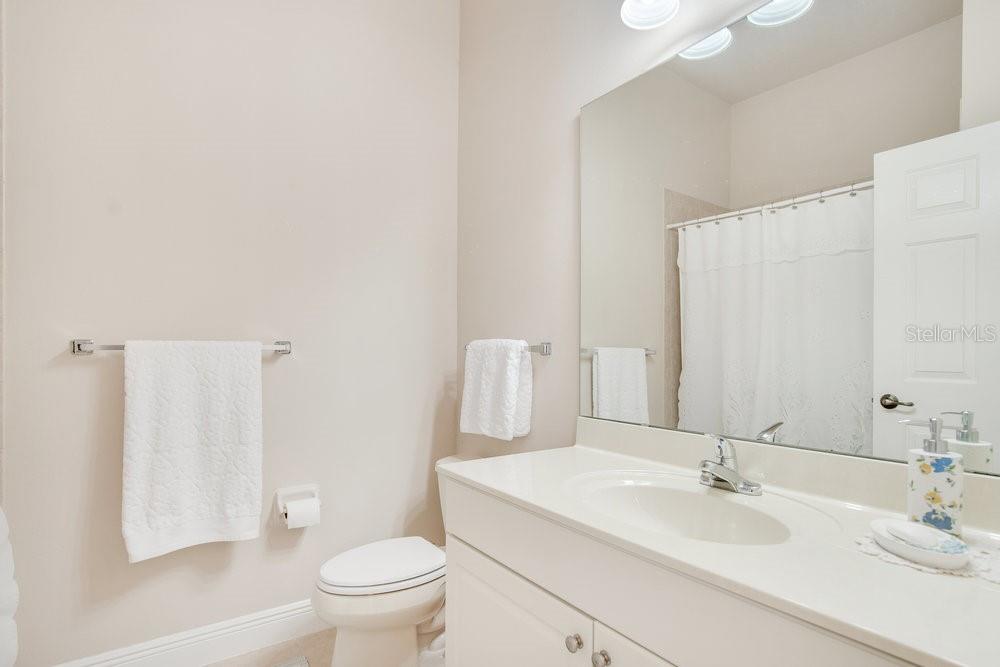 333 LA CREEK CT, DEBARY, FL, 32713