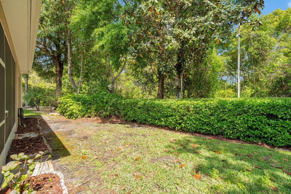 333 LA CREEK CT, DEBARY, FL, 32713