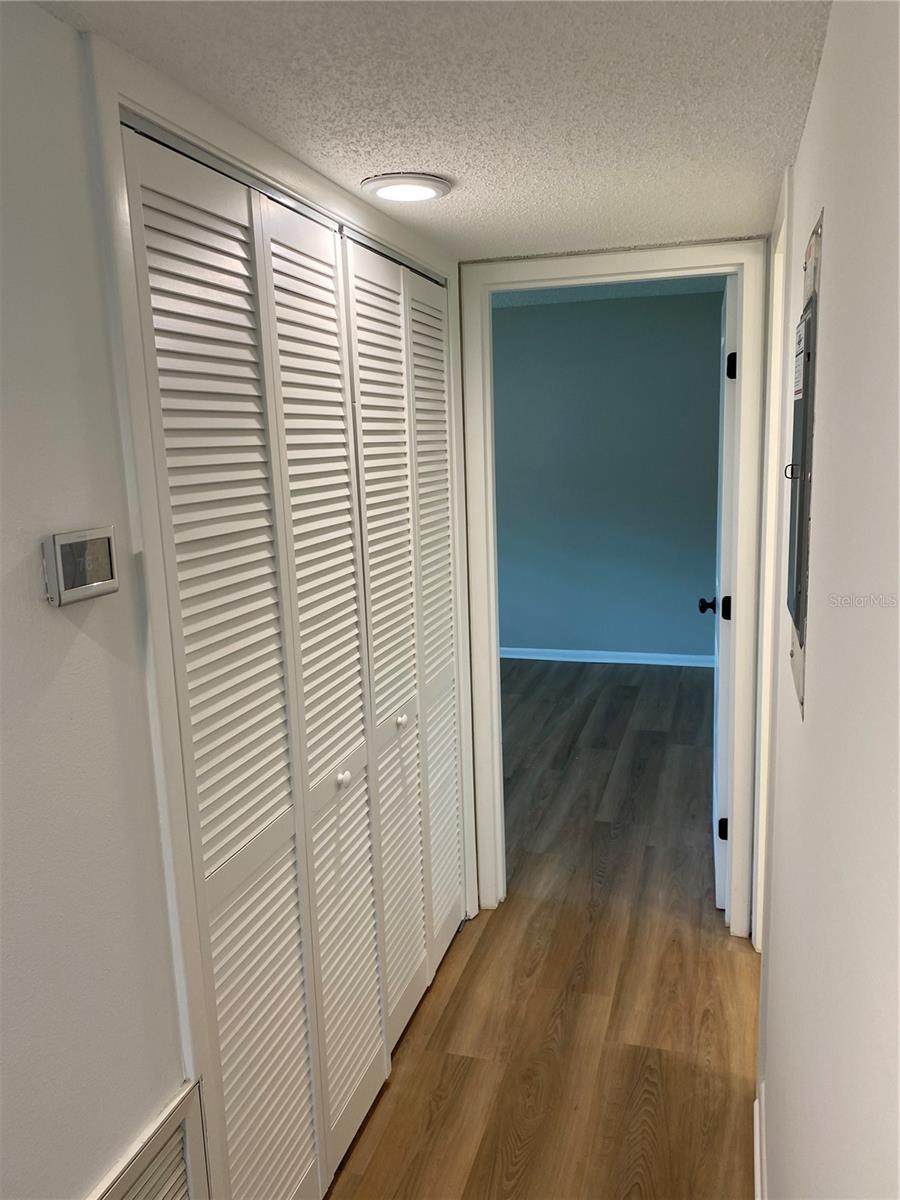 1051 S HIGHLAND ST #5D, MOUNT DORA, FL, 32757