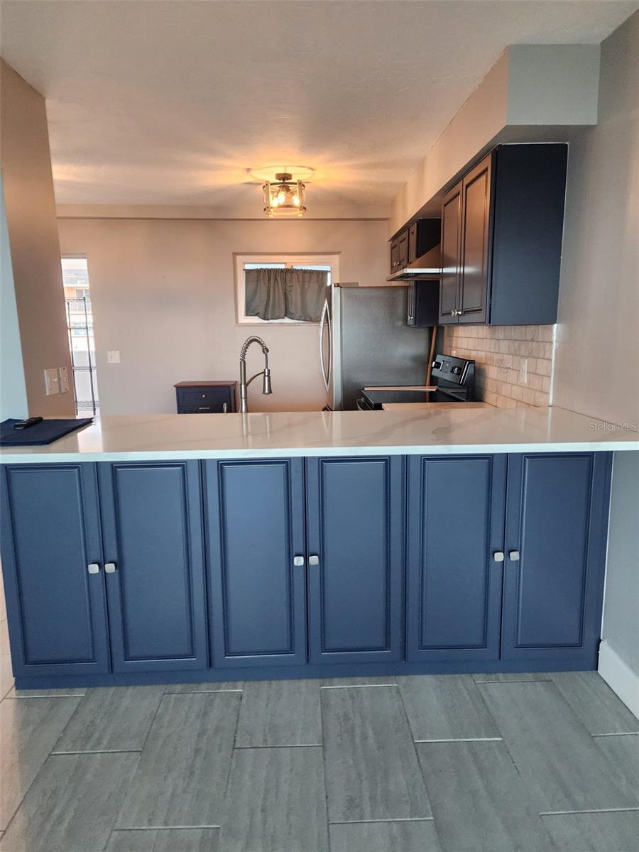 33 S GULFSTREAM AVE #803, SARASOTA, FL, 34236