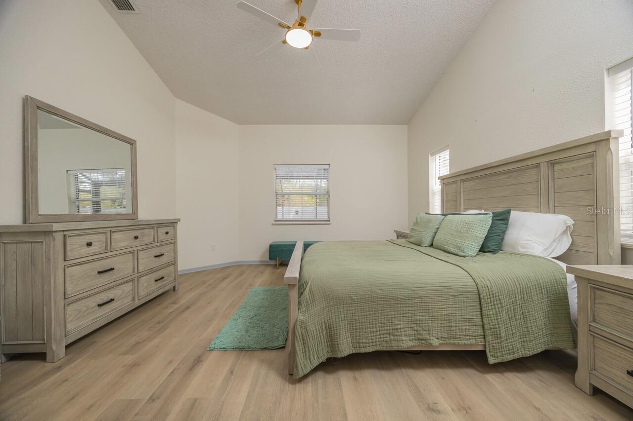 32 WOODFORD LN, PALM COAST, FL, 32164