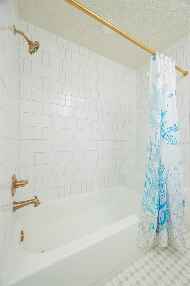 32 WOODFORD LN, PALM COAST, FL, 32164