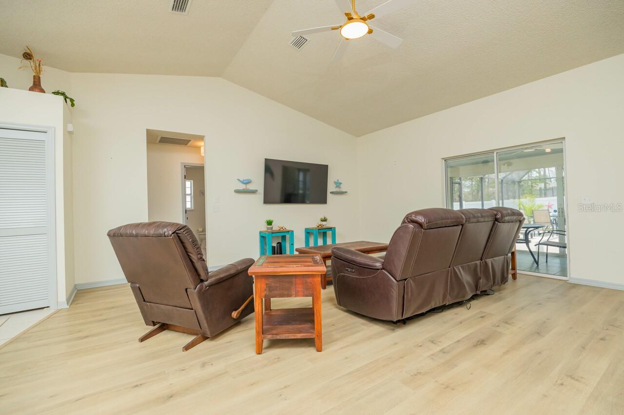 32 WOODFORD LN, PALM COAST, FL, 32164