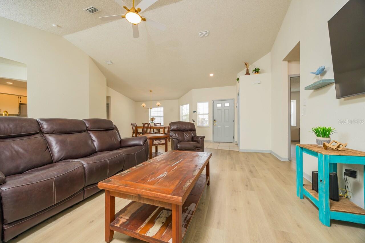 32 WOODFORD LN, PALM COAST, FL, 32164