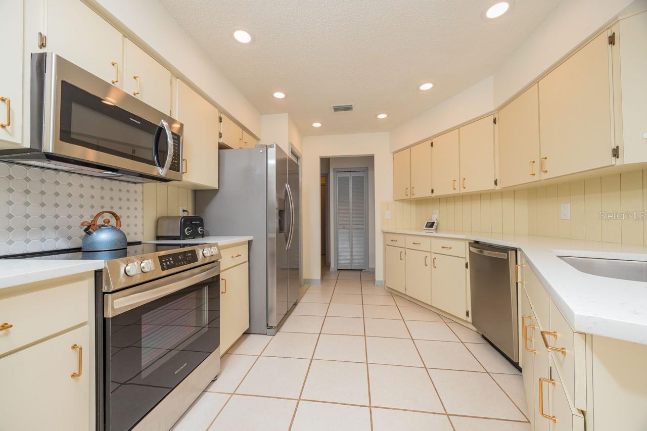 32 WOODFORD LN, PALM COAST, FL, 32164